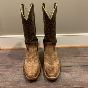 Artist Women’s Cowboy Boots